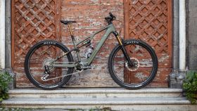 Cube AMS Hybrid ONE44 C:68X SuperTM 400X - Test Bike